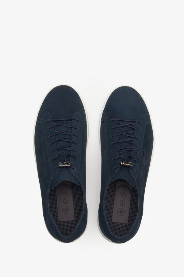 Navy blue nubuck men's sneakers by Estro - top view model presentation.