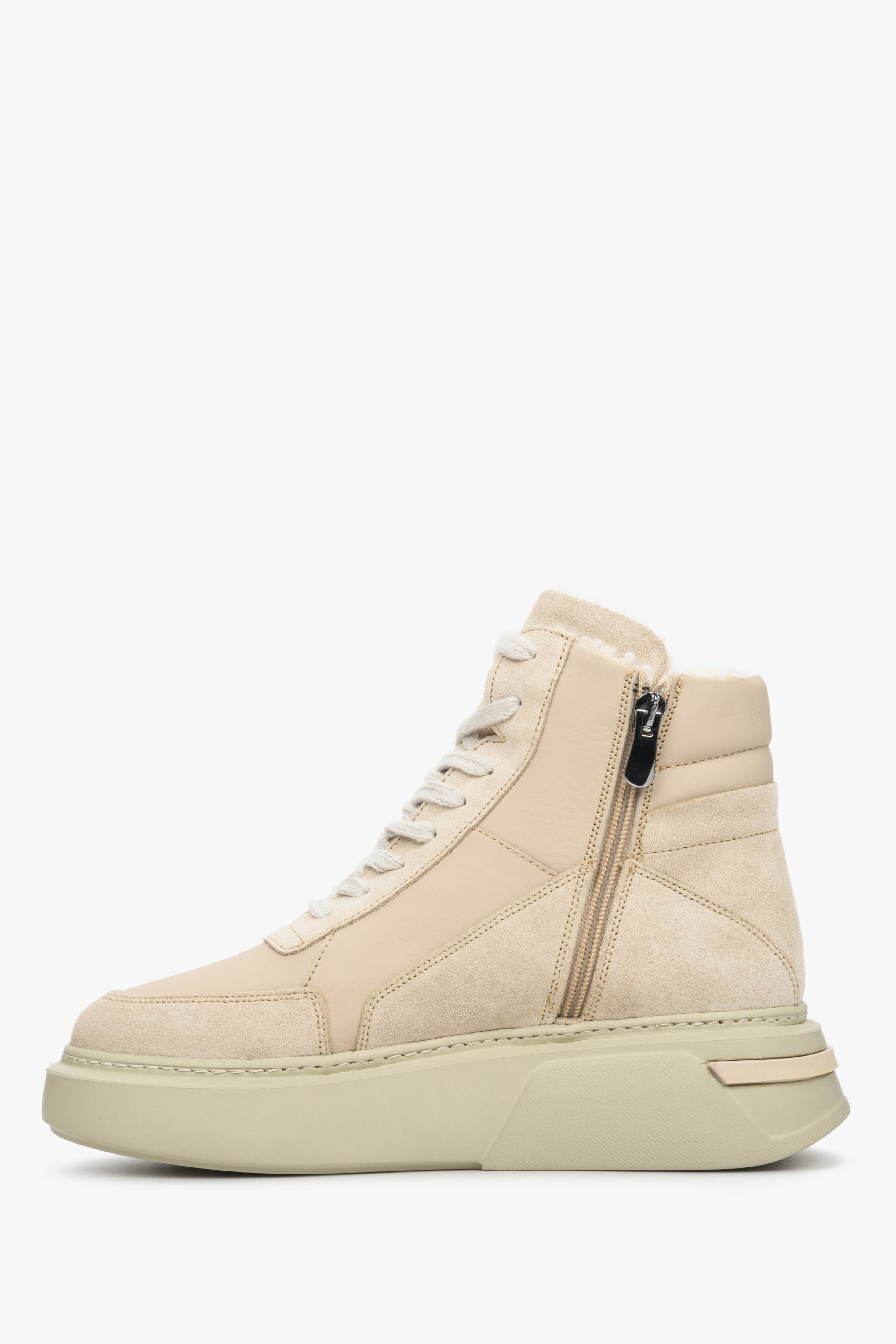 Women's beige high top sneakers by ES 8 - shoe profile.