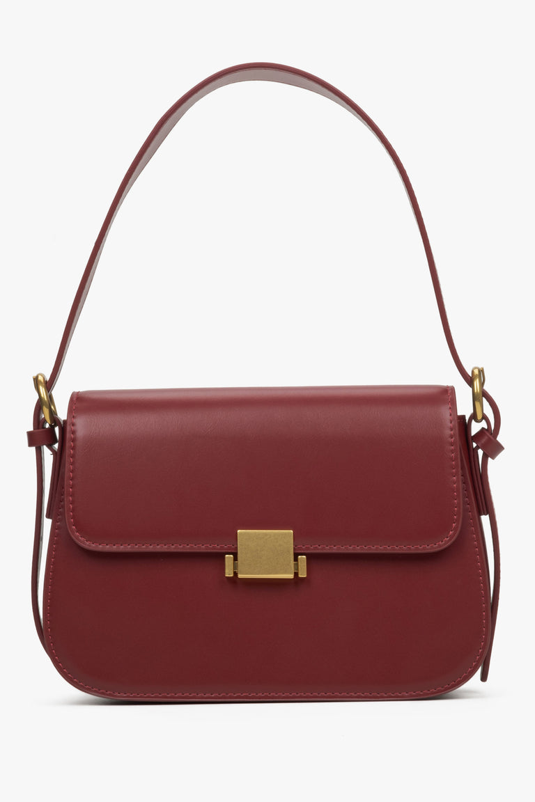 Women's Burgundy Leather Shoulder Bag with Gold Hardware Estro ER00115679.