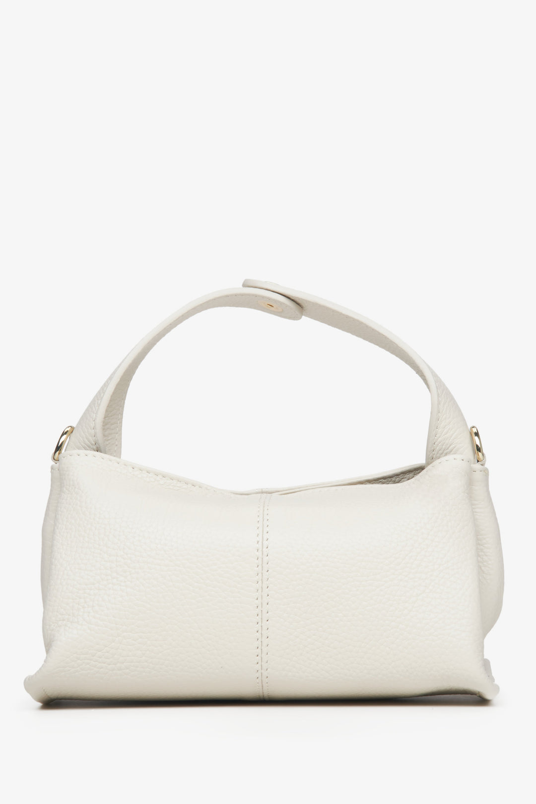 Leather beige handbag by Estro.