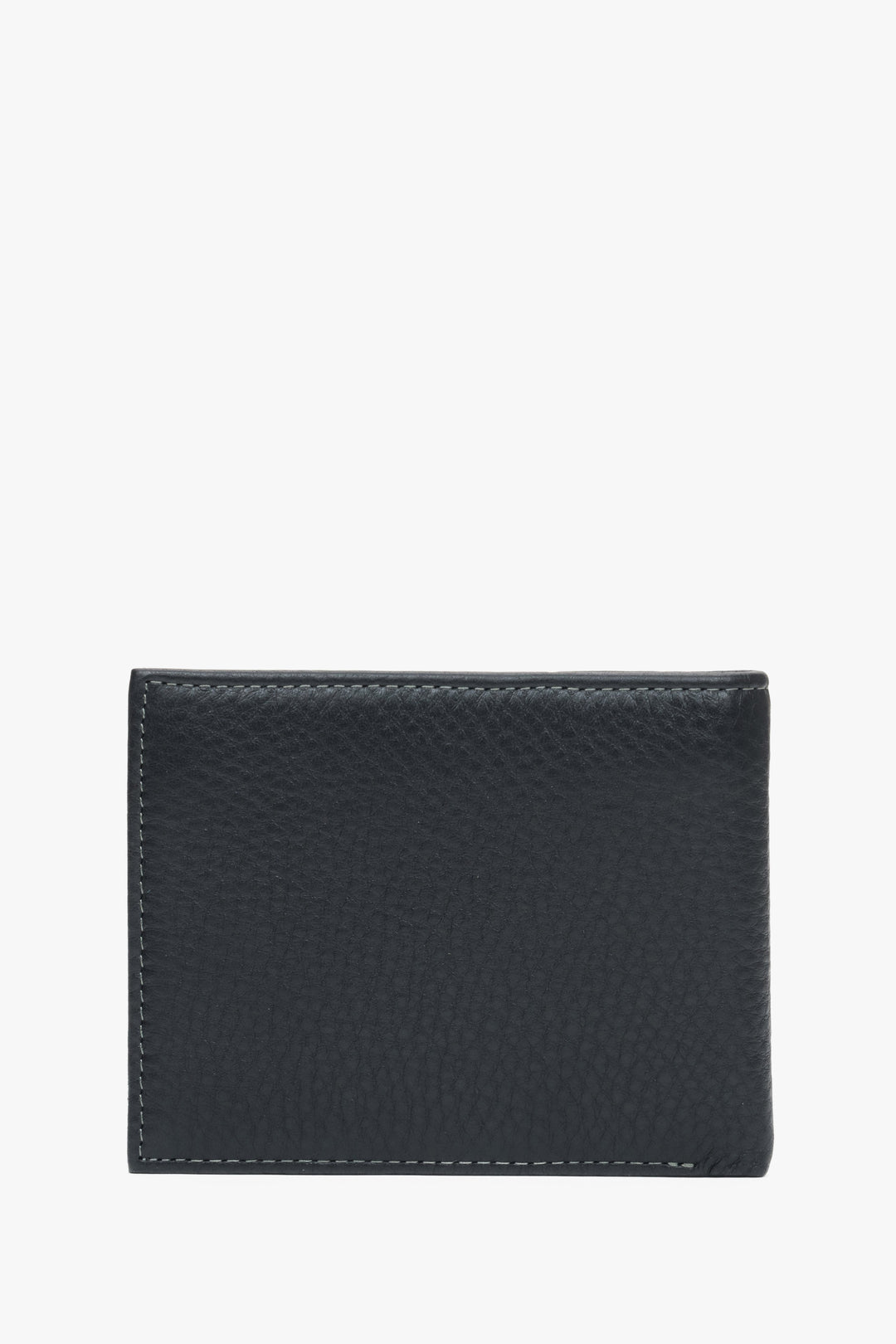 Folding men's wallet by Estro made of genuine leather in an elegant black color - back view.