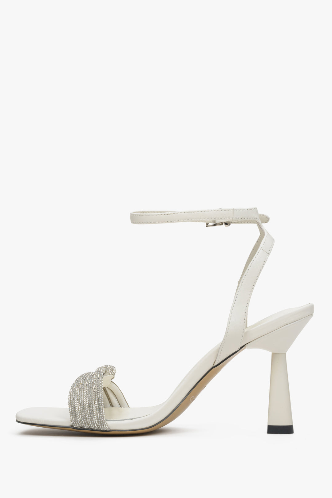 Estro women's stiletto heel sandals with decorative zirconias.