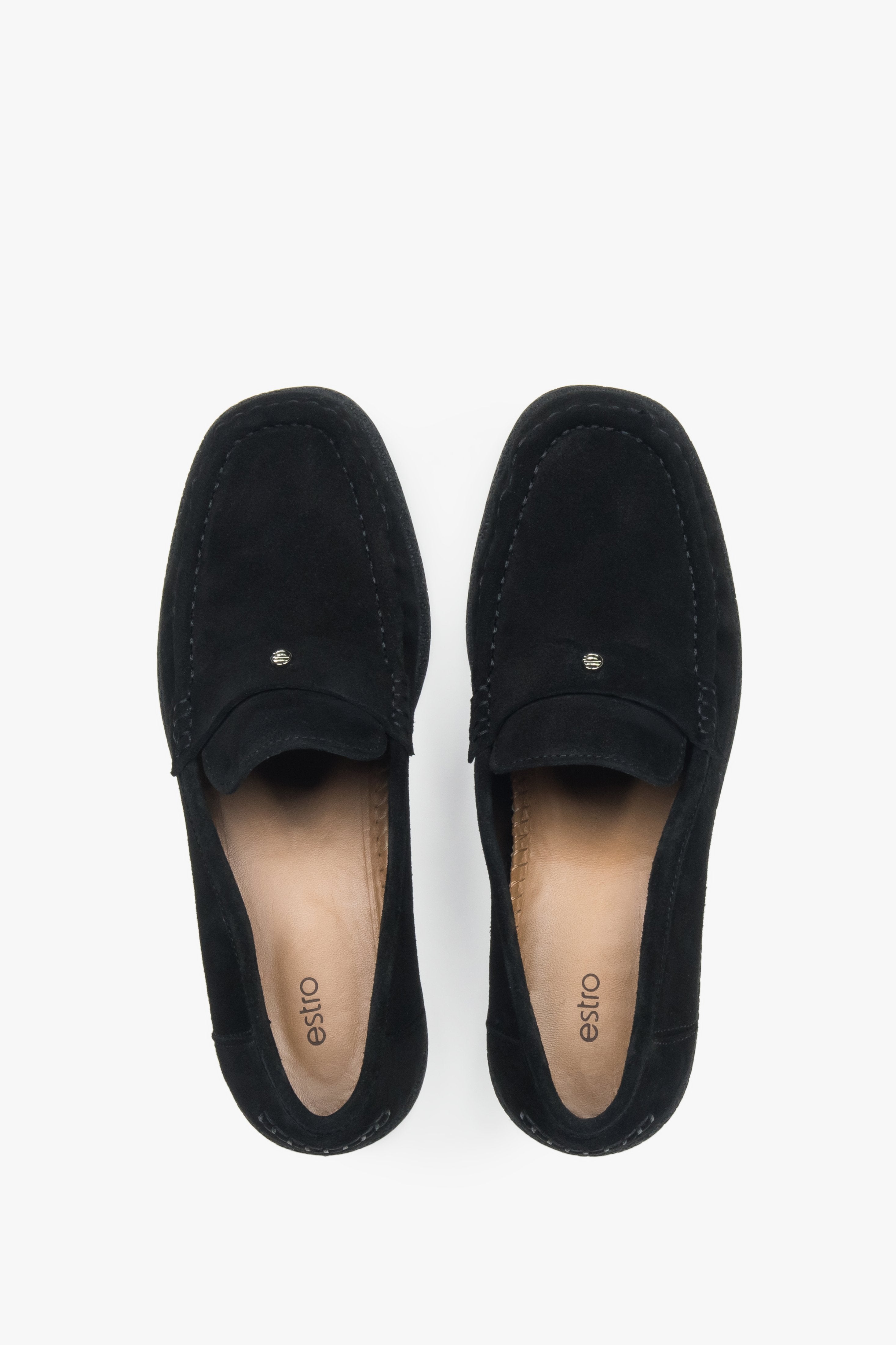 Estro ER00118014: women's black loafers featuring a premium Italian velour upper.