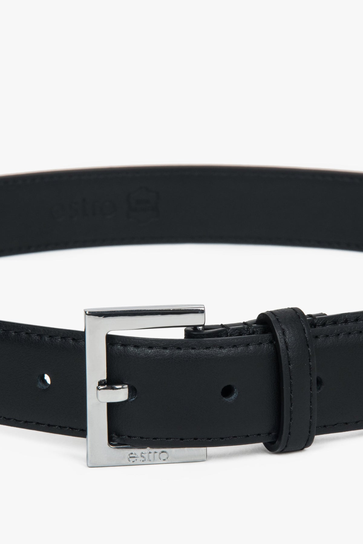 Classic women's black leather belt with silver-tone hardware, Estro ER00116104.