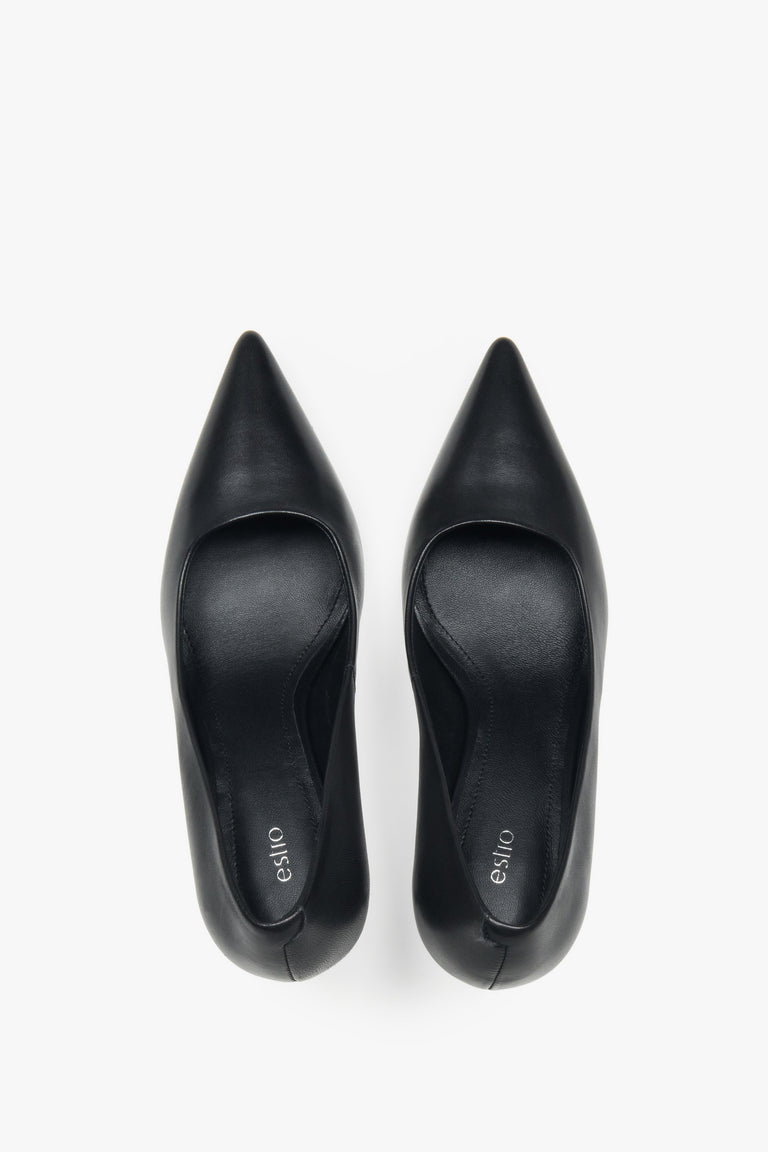 A pair of women's pointed-toe pumps made from genuine leather in a classic black color, by Estro.