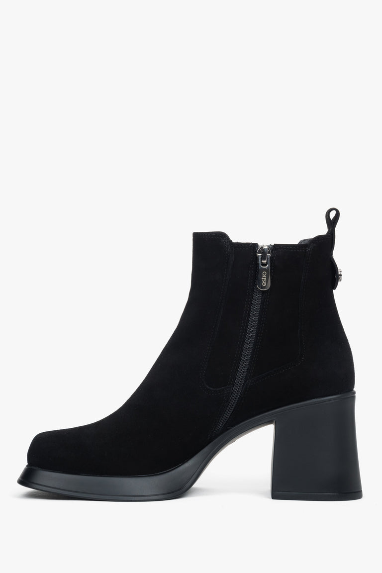 Estro women's black ankle boots crafted from genuine suede with a sturdy, stable heel.