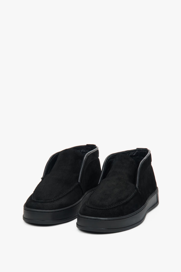 A pair of women's high ankle loafers in black, crafted from premium Italian genuine velour, model Estro ER00118193.