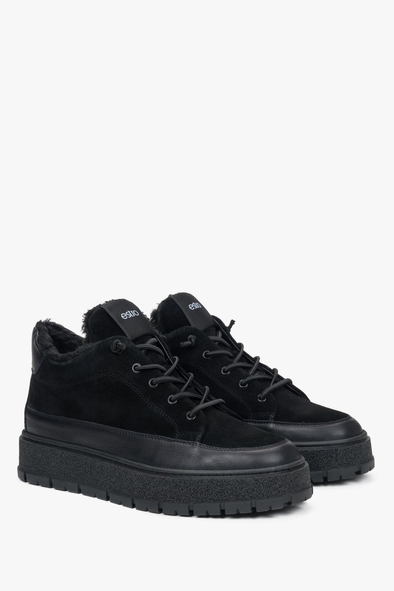 Men's black fur-lined high-top sneakers by Estro, made of Italian premium velour and leather.
