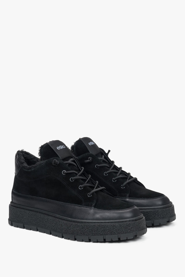 Men's black fur-lined high-top sneakers by Estro, made of Italian premium velour and leather.