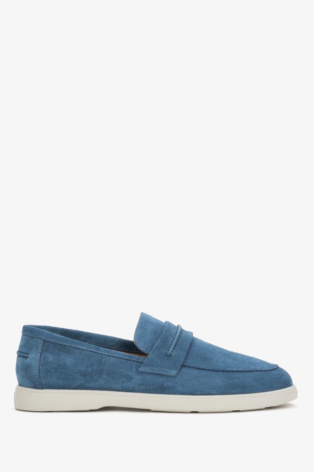 A pair of men's casual loafers in blue, crafted from premium Italian genuine velour by Estro.