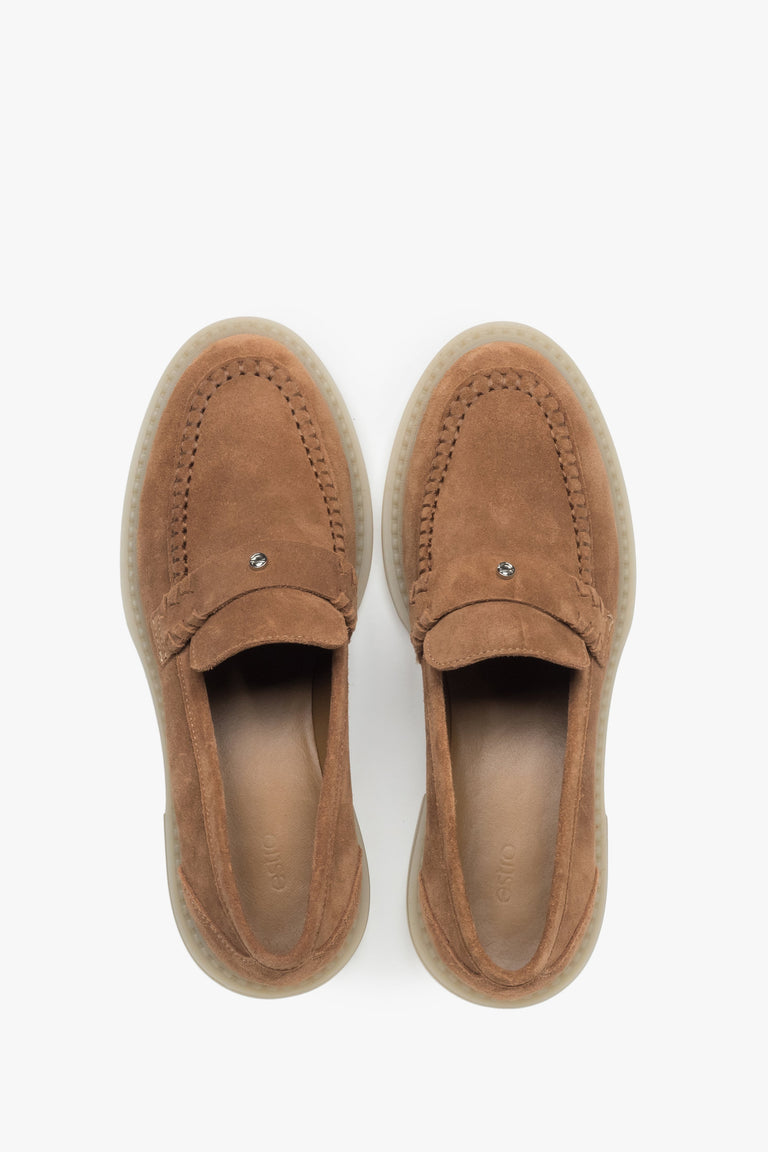 Estro: women's caramel brown penny loafers featuring a premium Italian genuine velour upper.