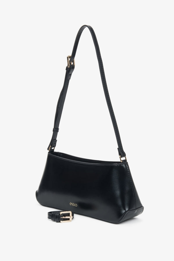 Classic black genuine leather women's shoulder bag by Estro.