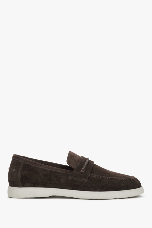 Men's dark brown casual loafers by Estro, made of premium Italian genuine velour.