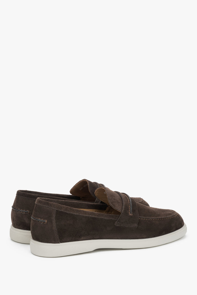Men's Estro casual loafers in dark brown, designed in premium Italian genuine velour for everyday style.