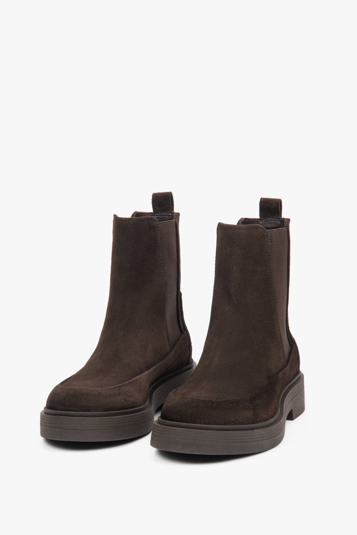 A pair of women's high-ankle Chelsea boots in dark brown, crafted from premium Italian velour, model Estro ER00118194.