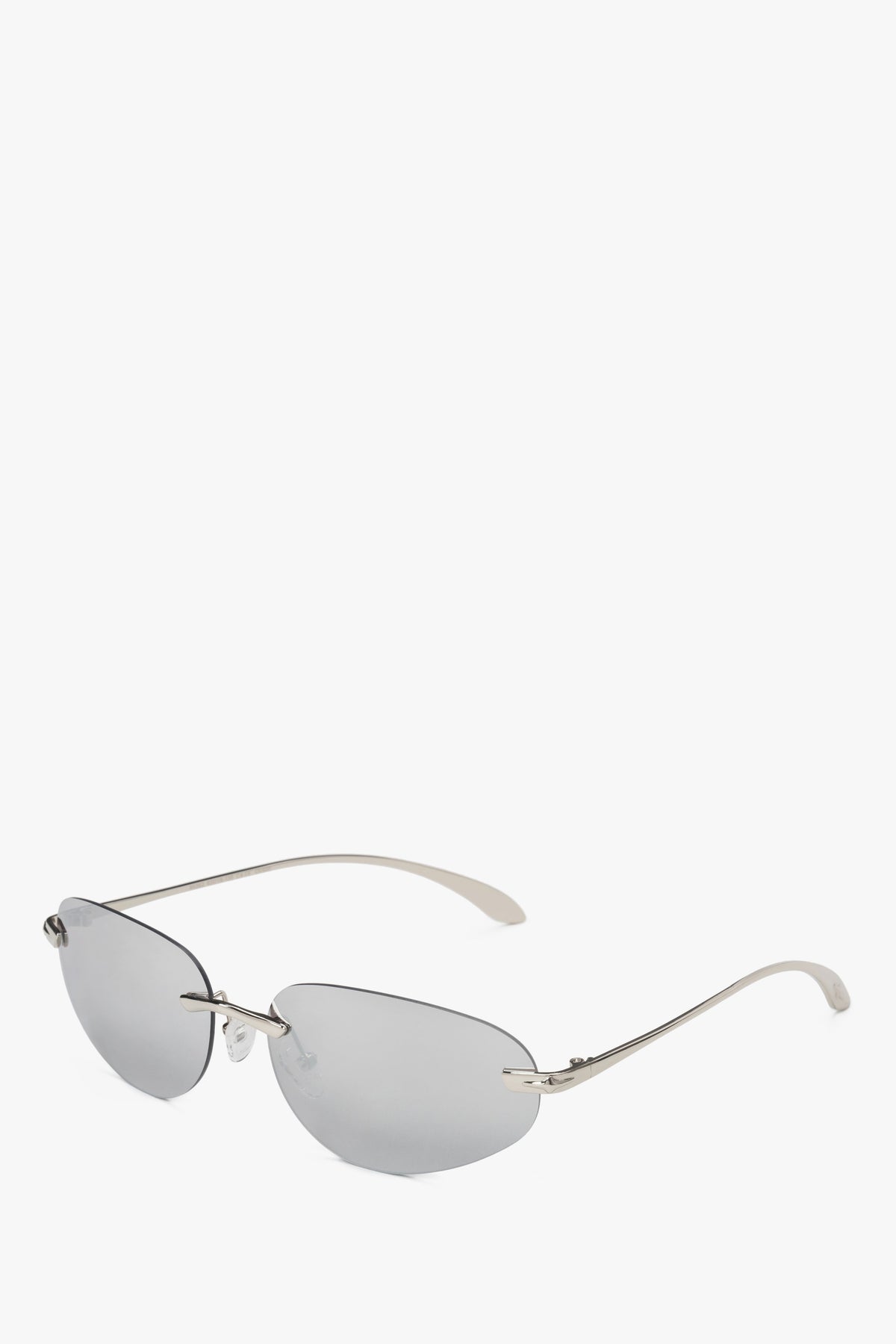 Front view of the Estro narrow frameless sunglasses in light grey.