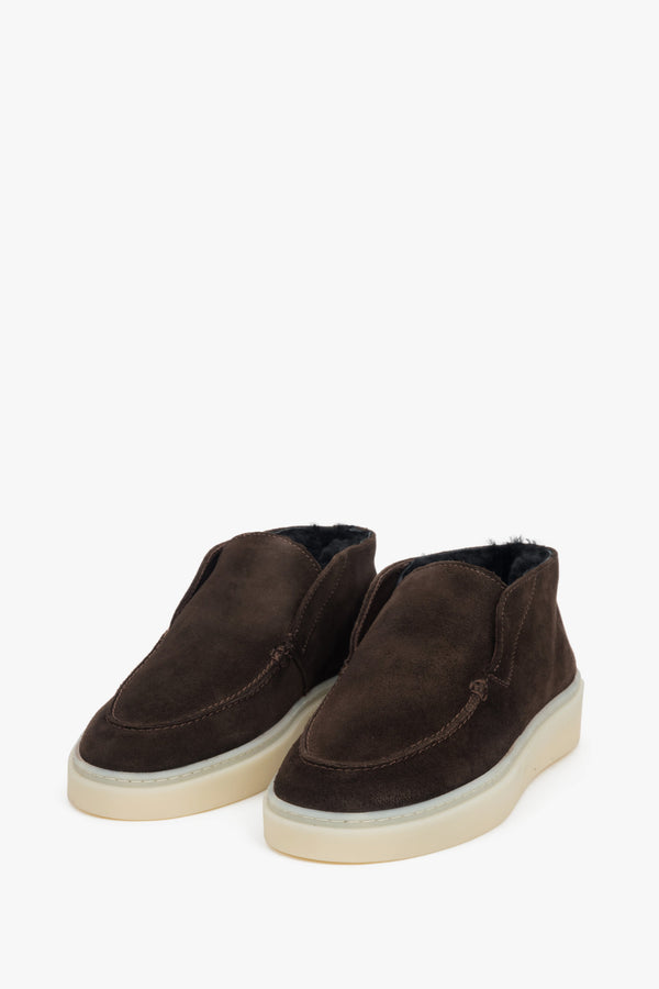 A pair of women's winter loafers in saddle brown, crafted from Italian genuine velour and lined with soft fur.