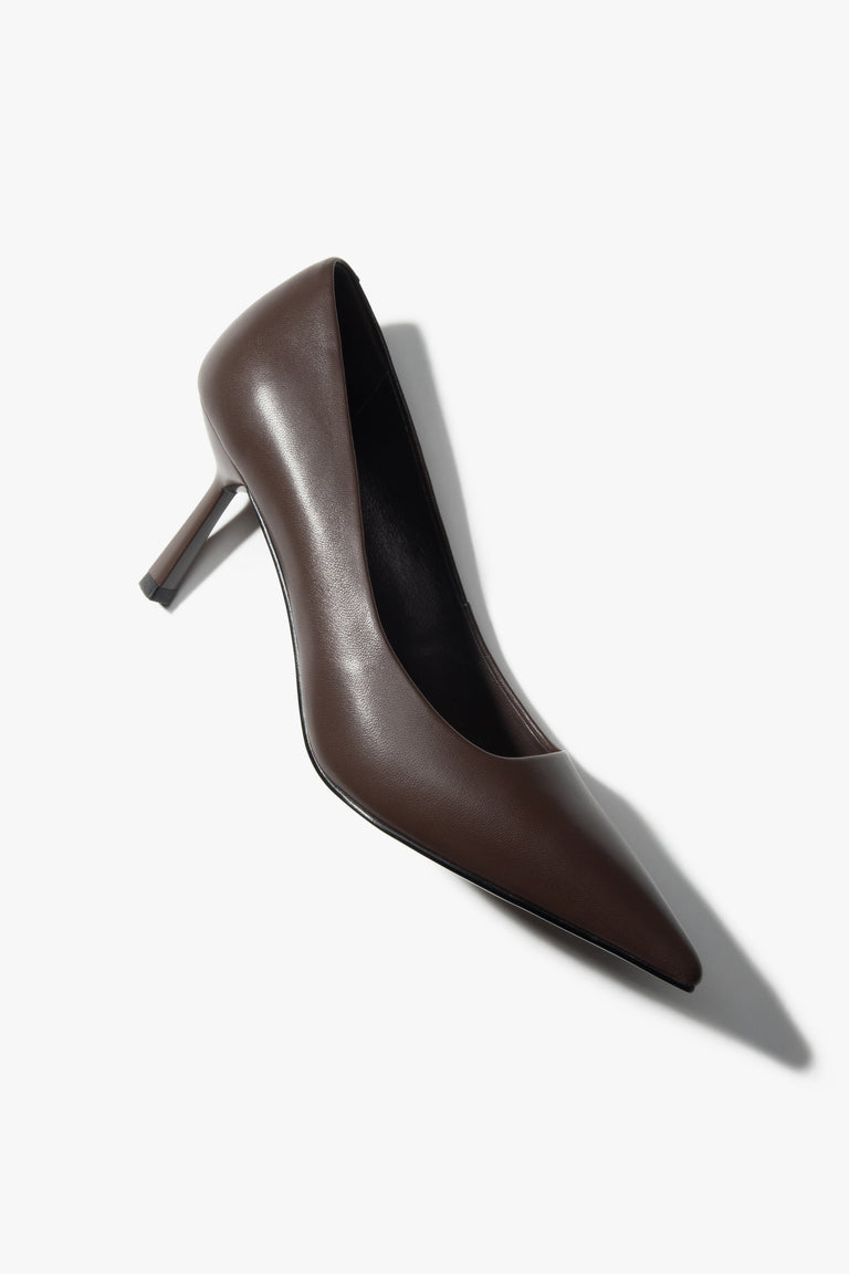 Women's Saddle Brown Pointed-Toe Pumps made of Genuine Leather Estro ER00117997.