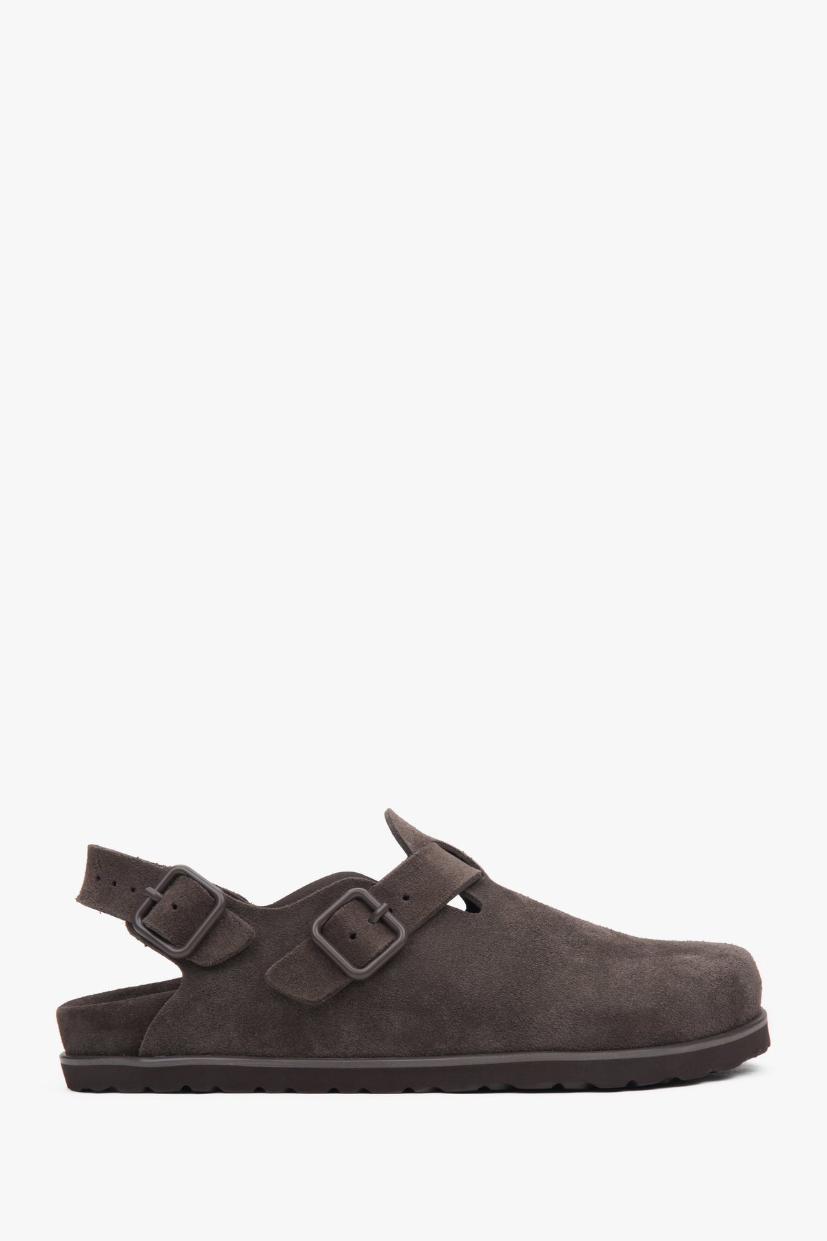 A pair of women's clog sandals in saddle brown, crafted from genuine velour with a closed-toe design by Estro.