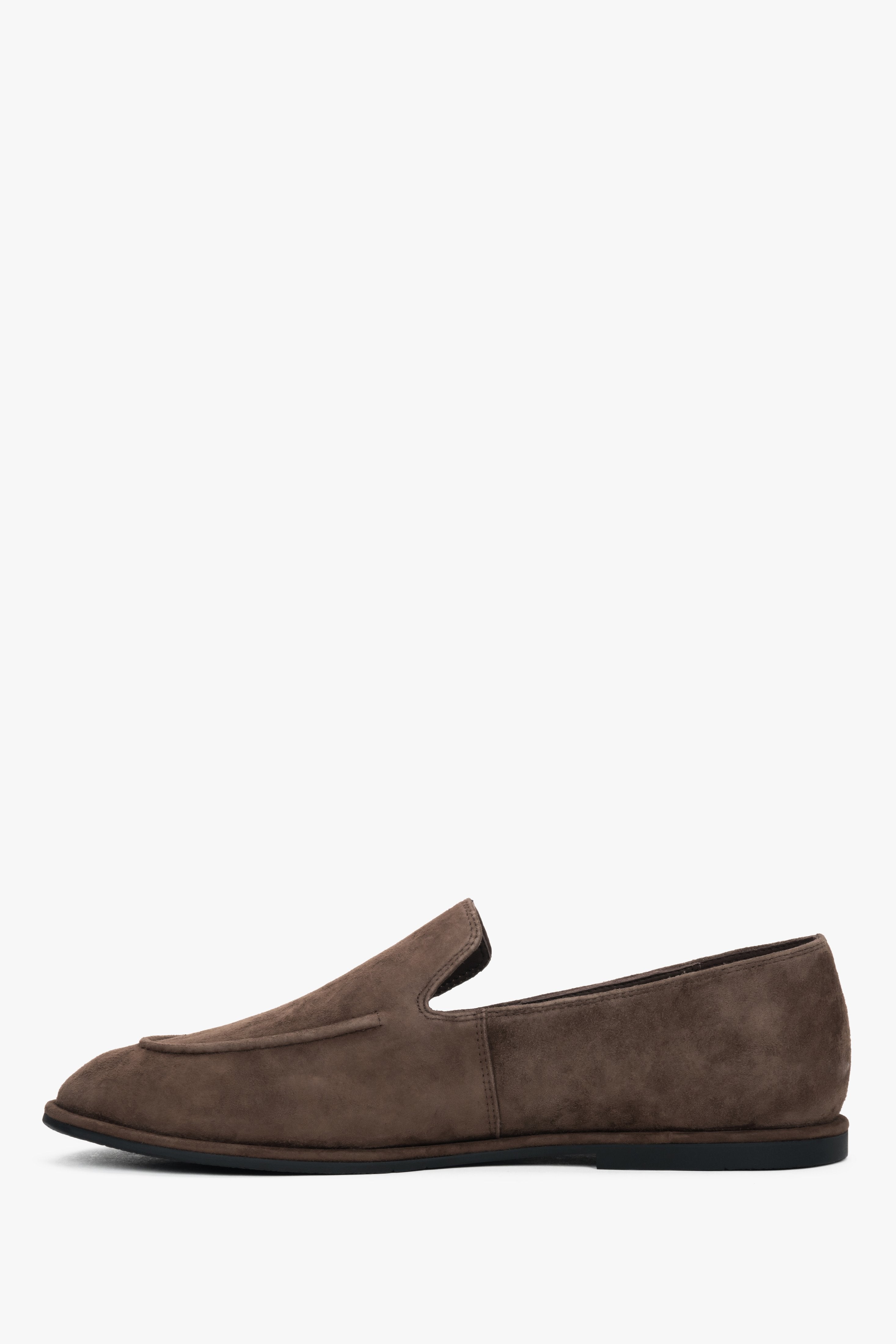A pair of women's flat loafers in saddle brown, crafted from genuine velour by Estro.