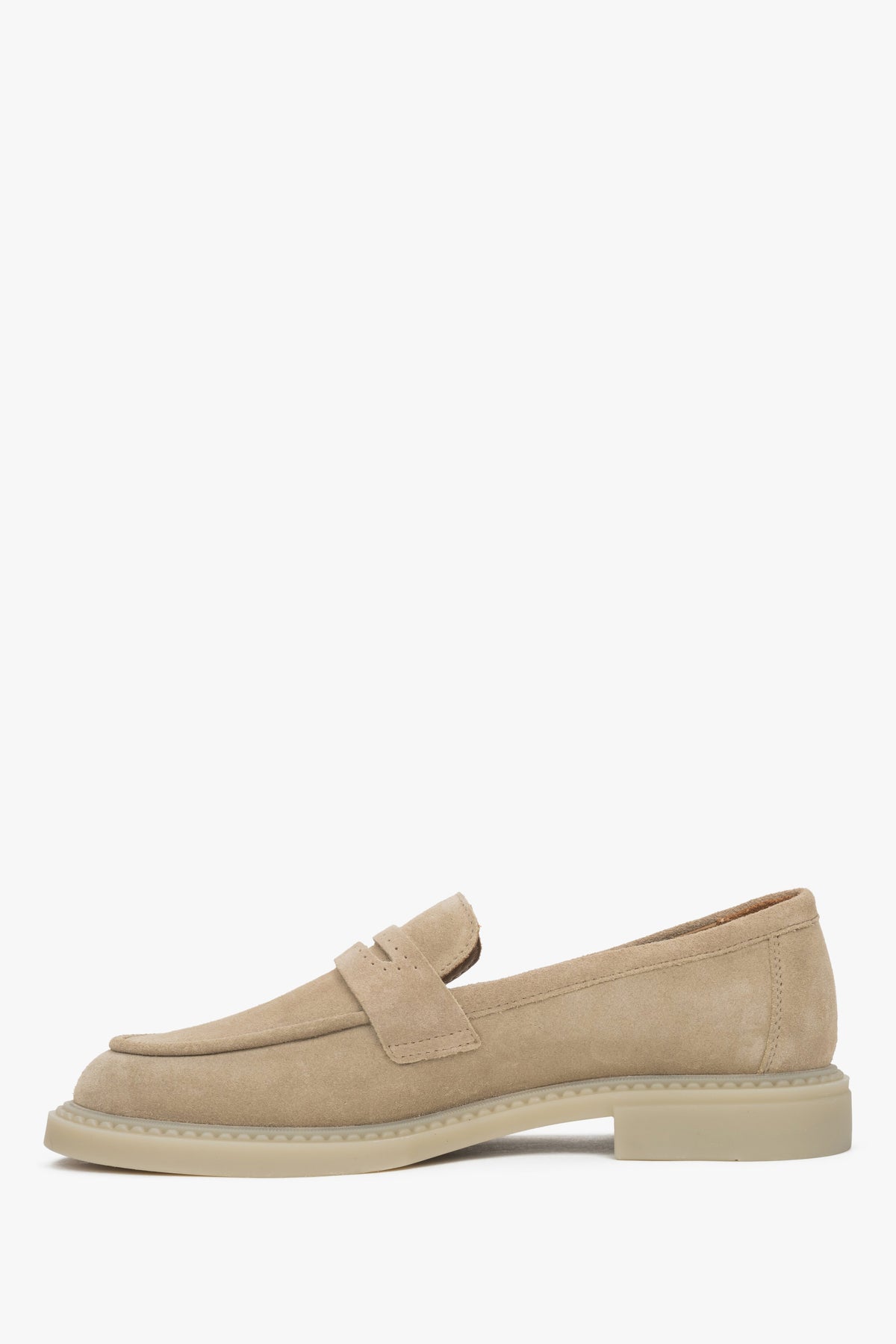 A pair of women's penny loafers in sand beige, crafted from premium Italian velour by Estro.