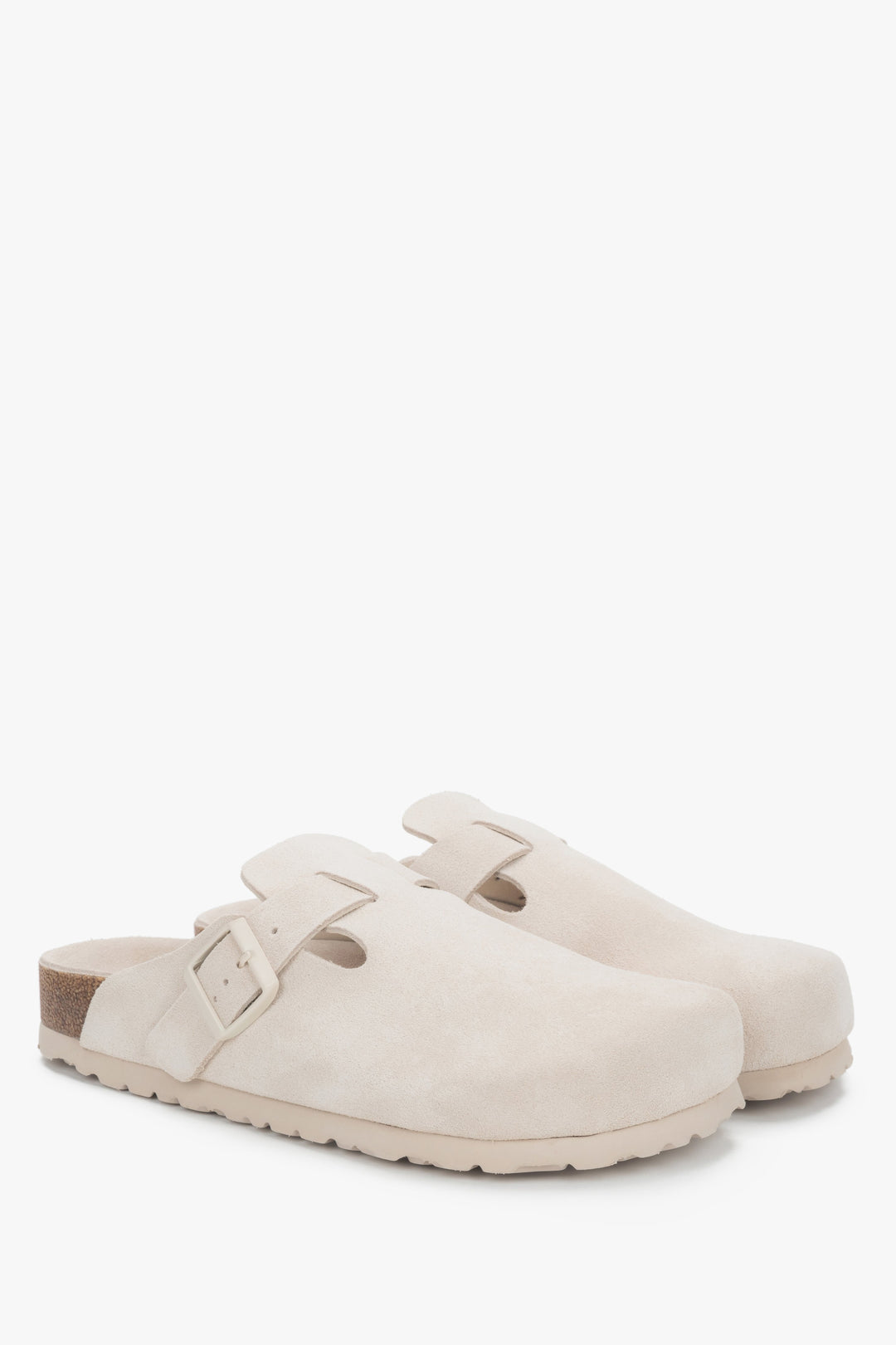 Women's white clog-style slides in genuine velour by Estro.