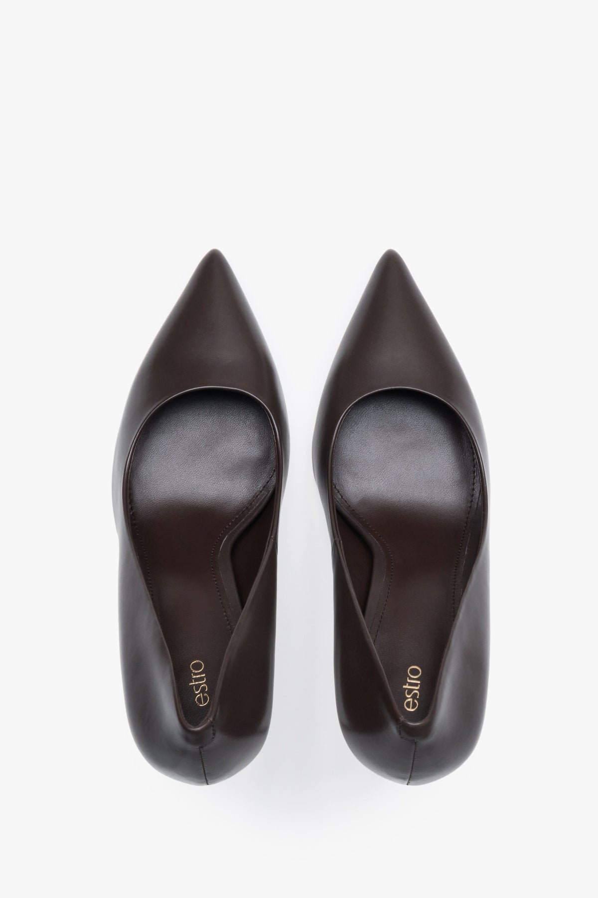 Rear view of dark brown genuine leather pumps.