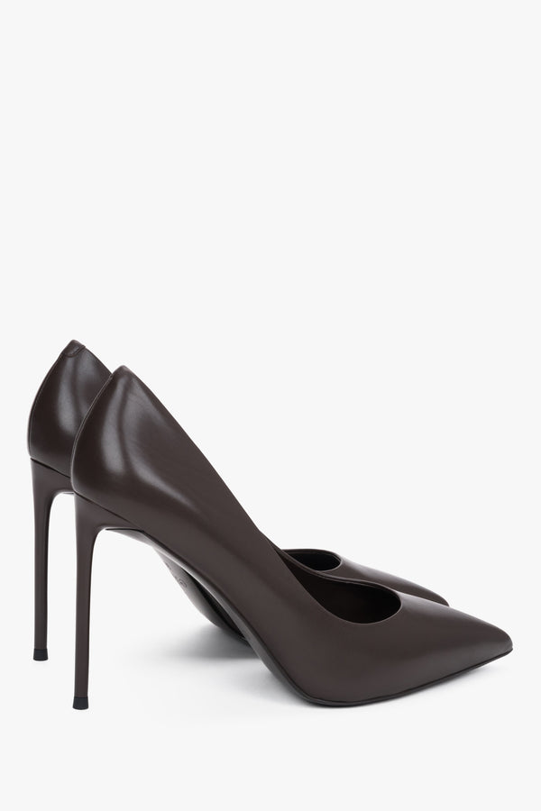 Women's dark brown high heel pumps made of genuine leather Estro
