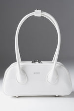 Women's White Shoulder Bag made of Patent Genuine Leather Estro ER00119409.