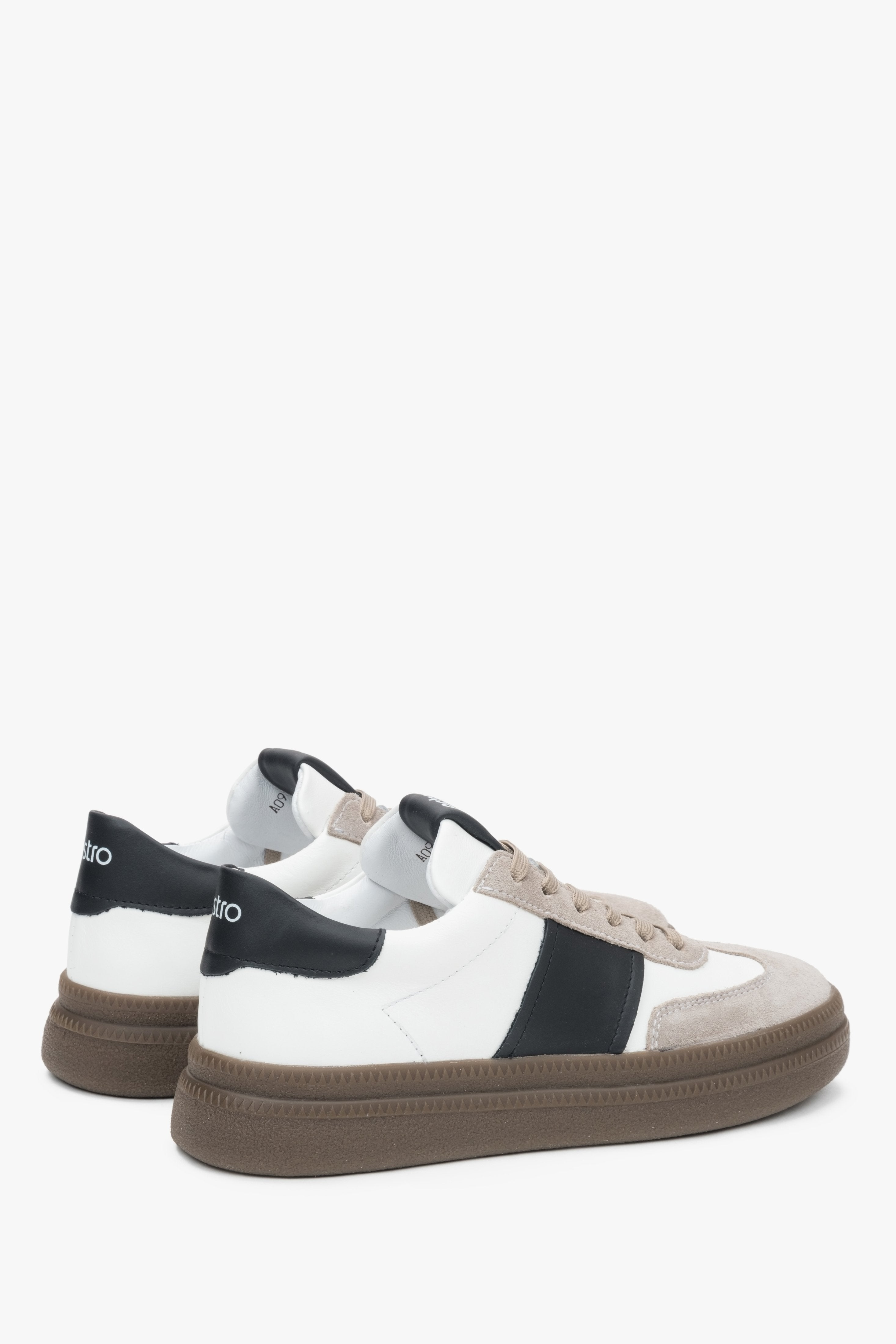 White and gray women's sneakers made of natural leather and velour Premium Estro.