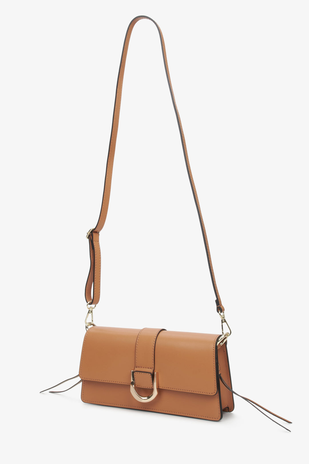 Women's brown leather handbag Estro made of genuine leaather.