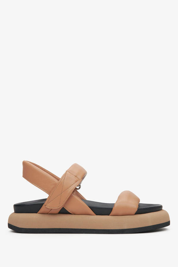 Women's Soft Brown Sandals Estro ER00115110.