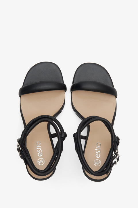Women's black leather strappy sandals of Estro brand - presentation from above.