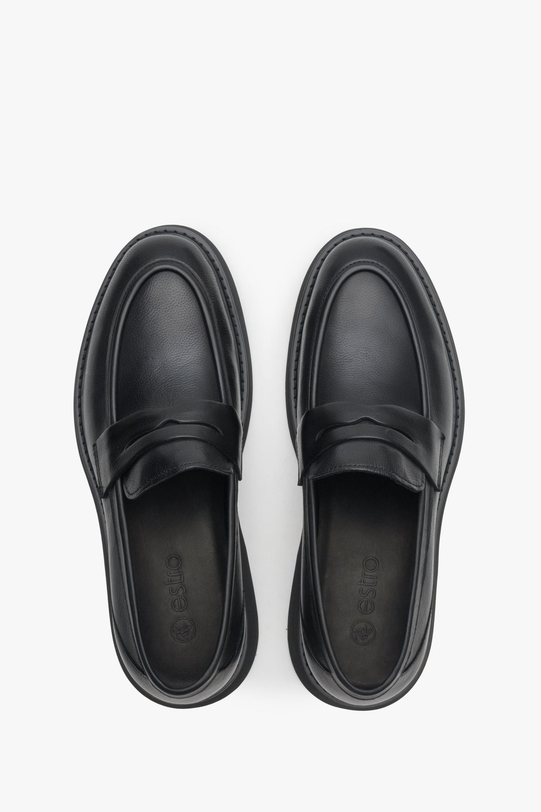 Men's black Estro loafers made of genuine leather - top view presentation of the model.