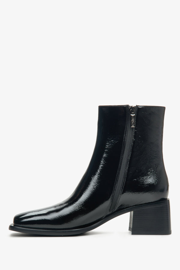 Black patent leather ankle boots by Estro - shoe profile.