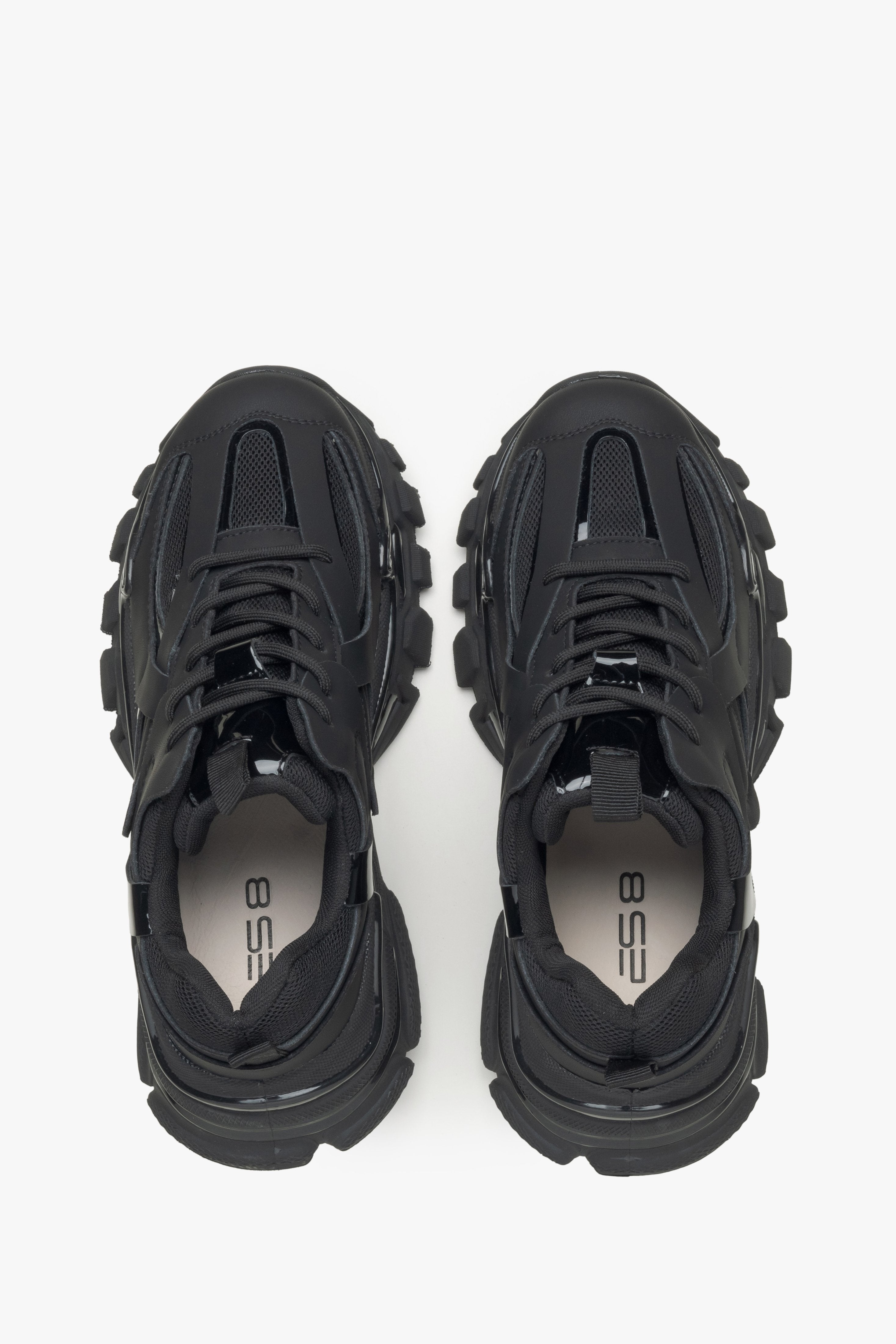 Women's black ES 8 sneakers with laces for spring and autumn - top view of the footwear.