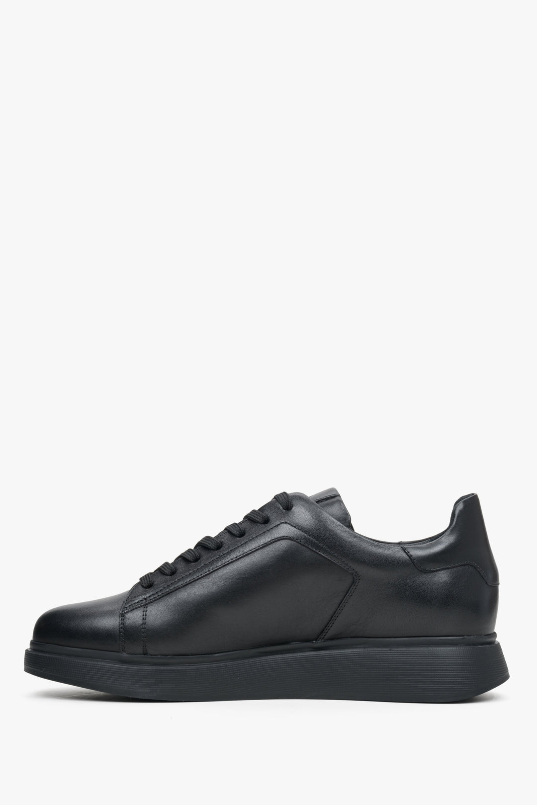 Men's black leather sneakers with lacing by Estro - shoe profile.