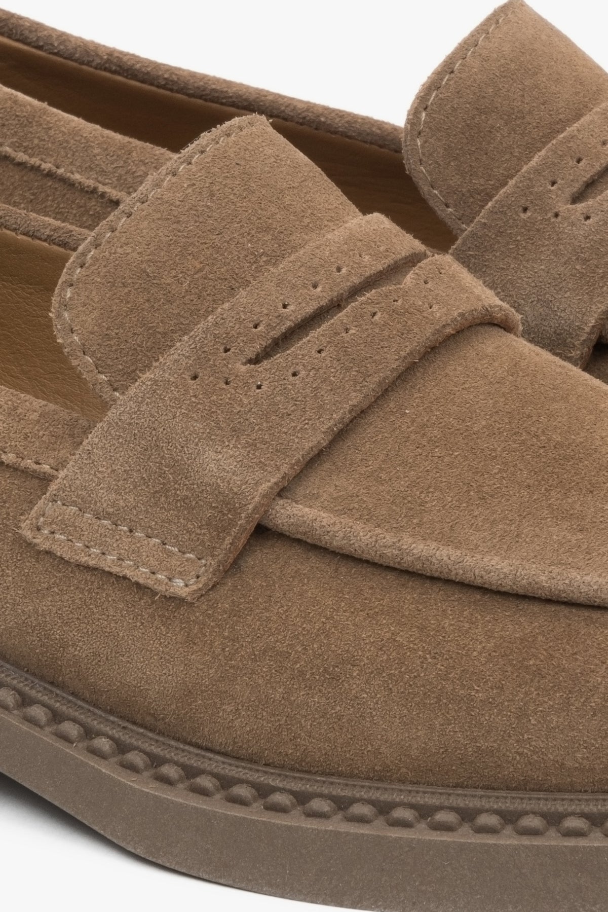 Light brown Penny loafers for women made of Italian natural velour by Estro - details.