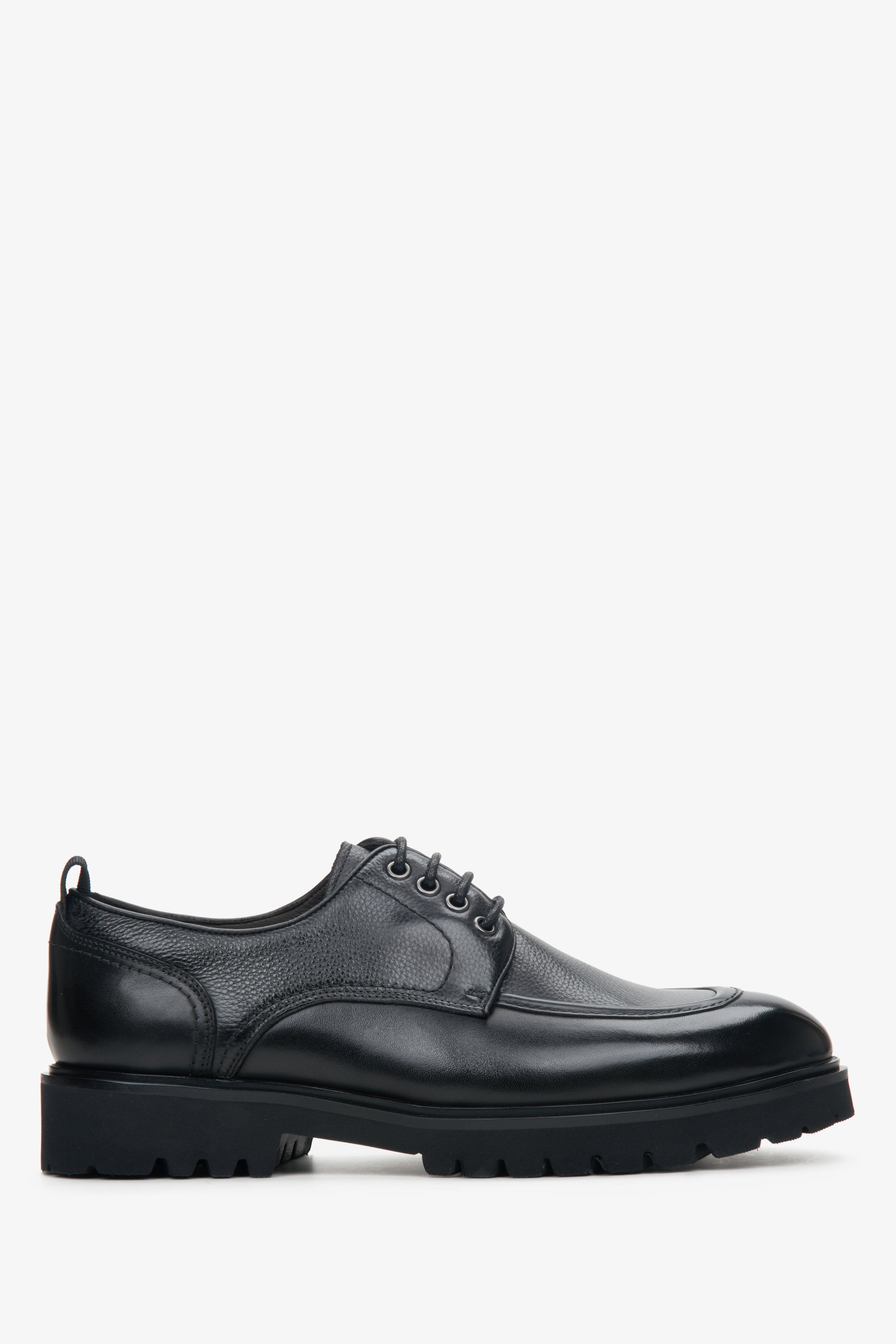 Men's Black Leather Lace-Up Brogues Estro ER00114372.