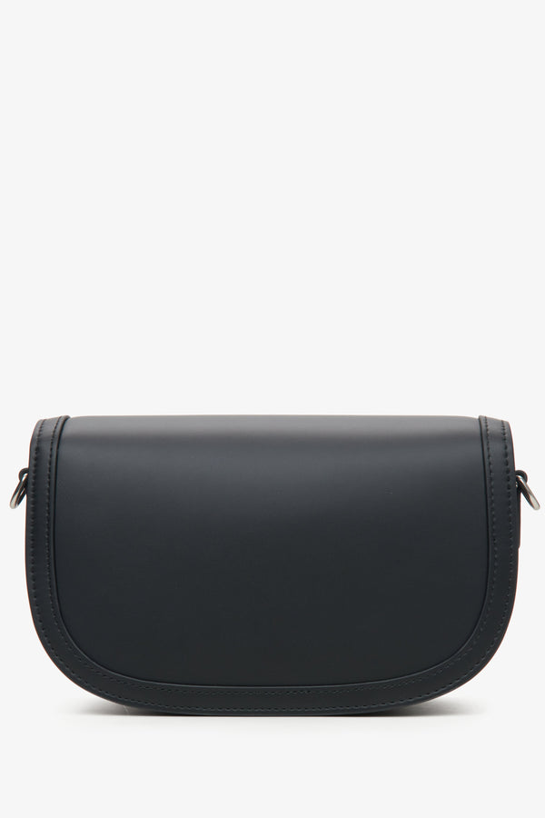 Black leather bag - horseshoe shape, rear view of the model.