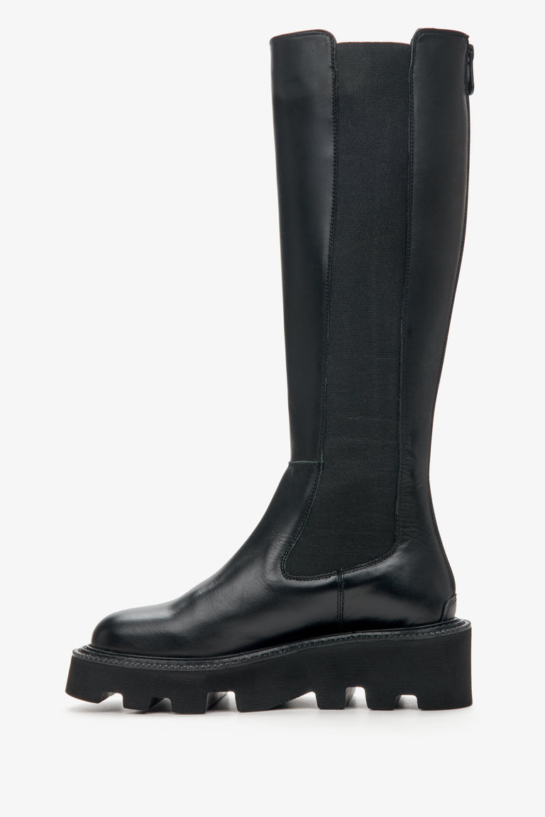 Estro women's black leather knee-high boots - side profile of the boot.