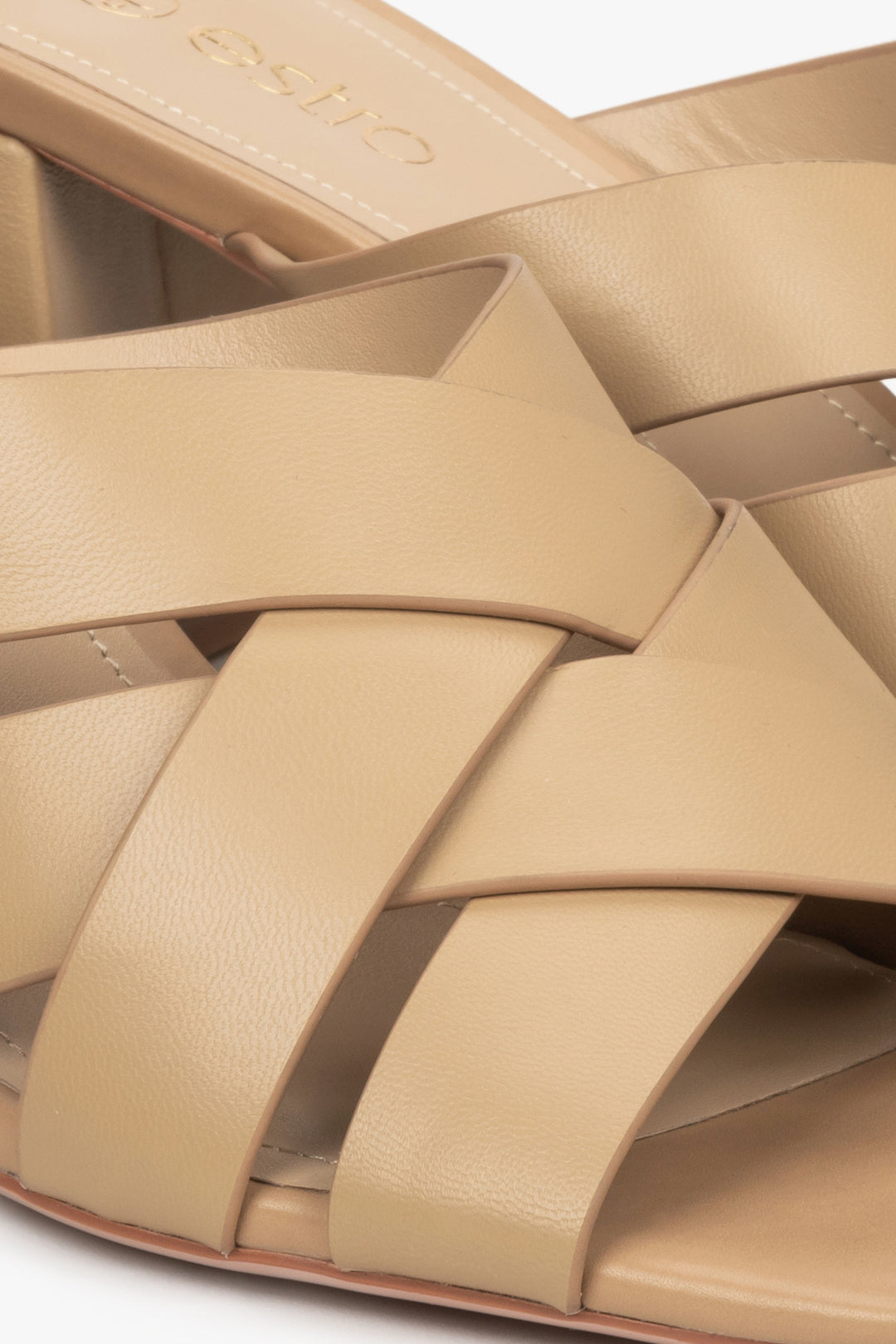 Women's beige sandals with Estro heels - close-up on details.