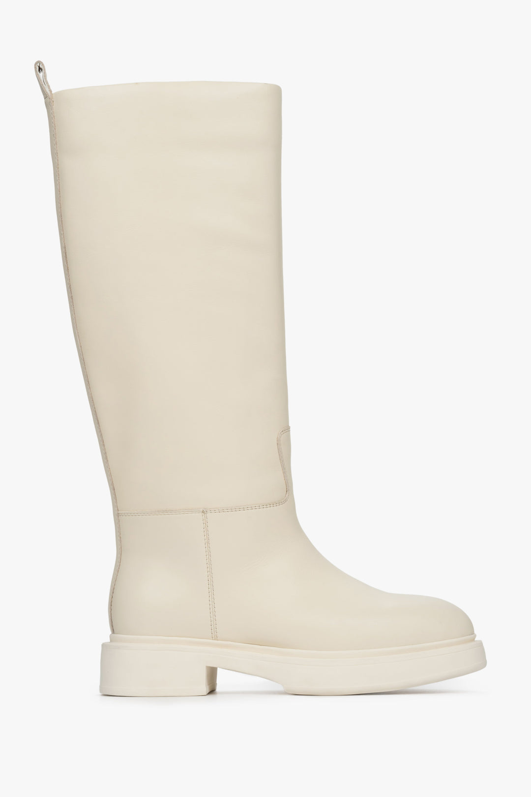 Women's beige leather winter boots by Estro - shoe profile.