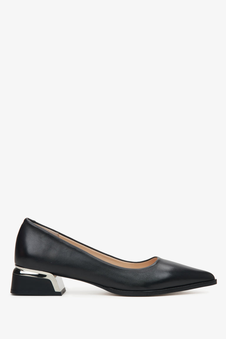 Women's Black Low Heel Pumps made of Genuine Leather Estro ER00115101.