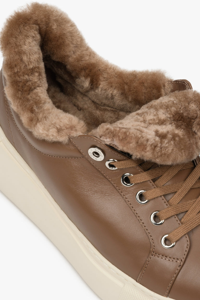 Brown leather winter sneakers with insulation Estro brand - close-up on details.