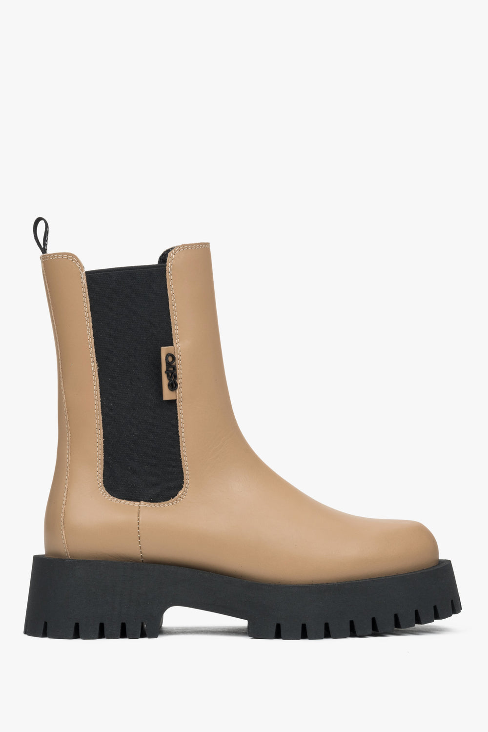 Women's Beige Chelsea Boots made of Premium Italian Genuine Leather Estro ER00116251.