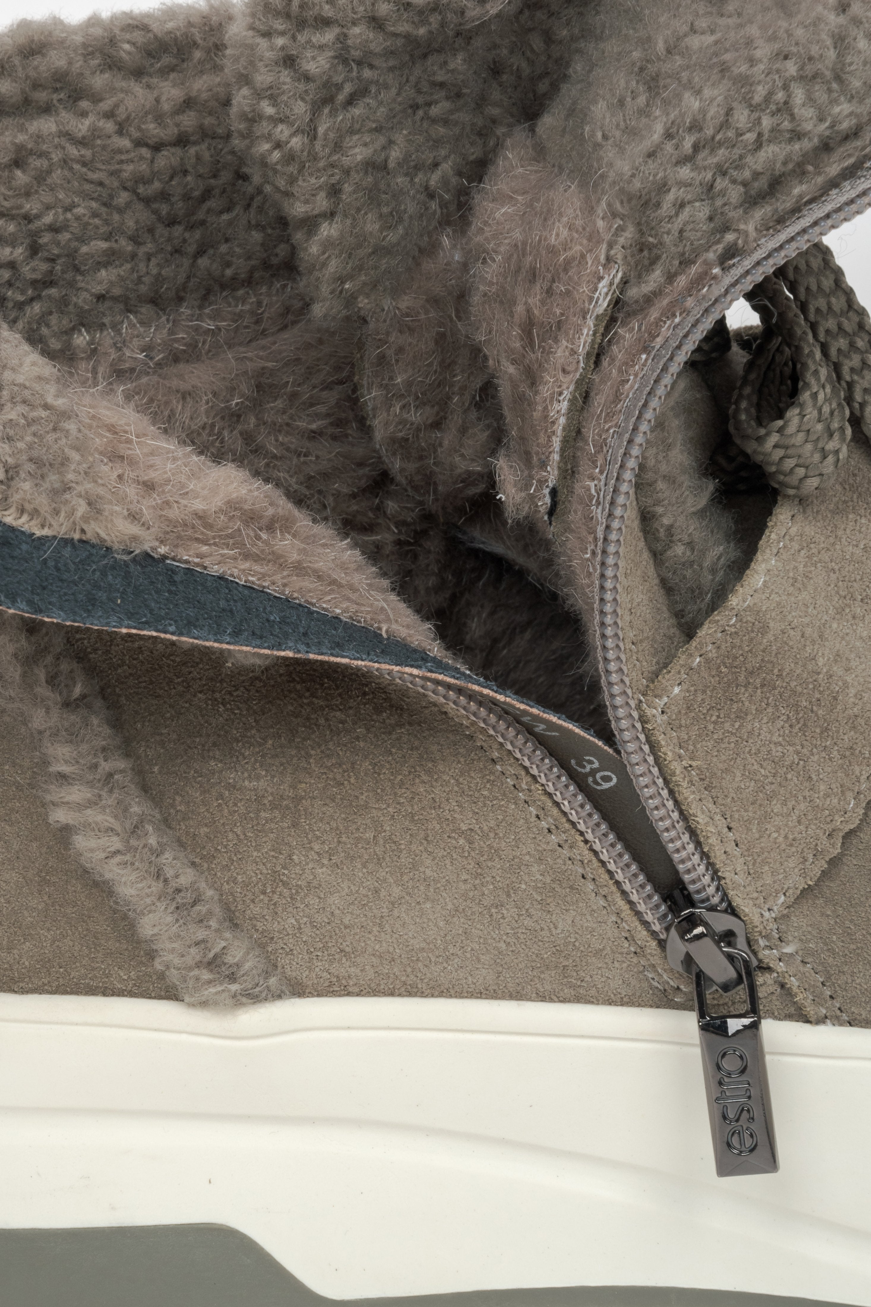 Winter Women's Grey Velour Ankle Boots with Soft Wool Lining by Estro - a close-up on the warm padding.