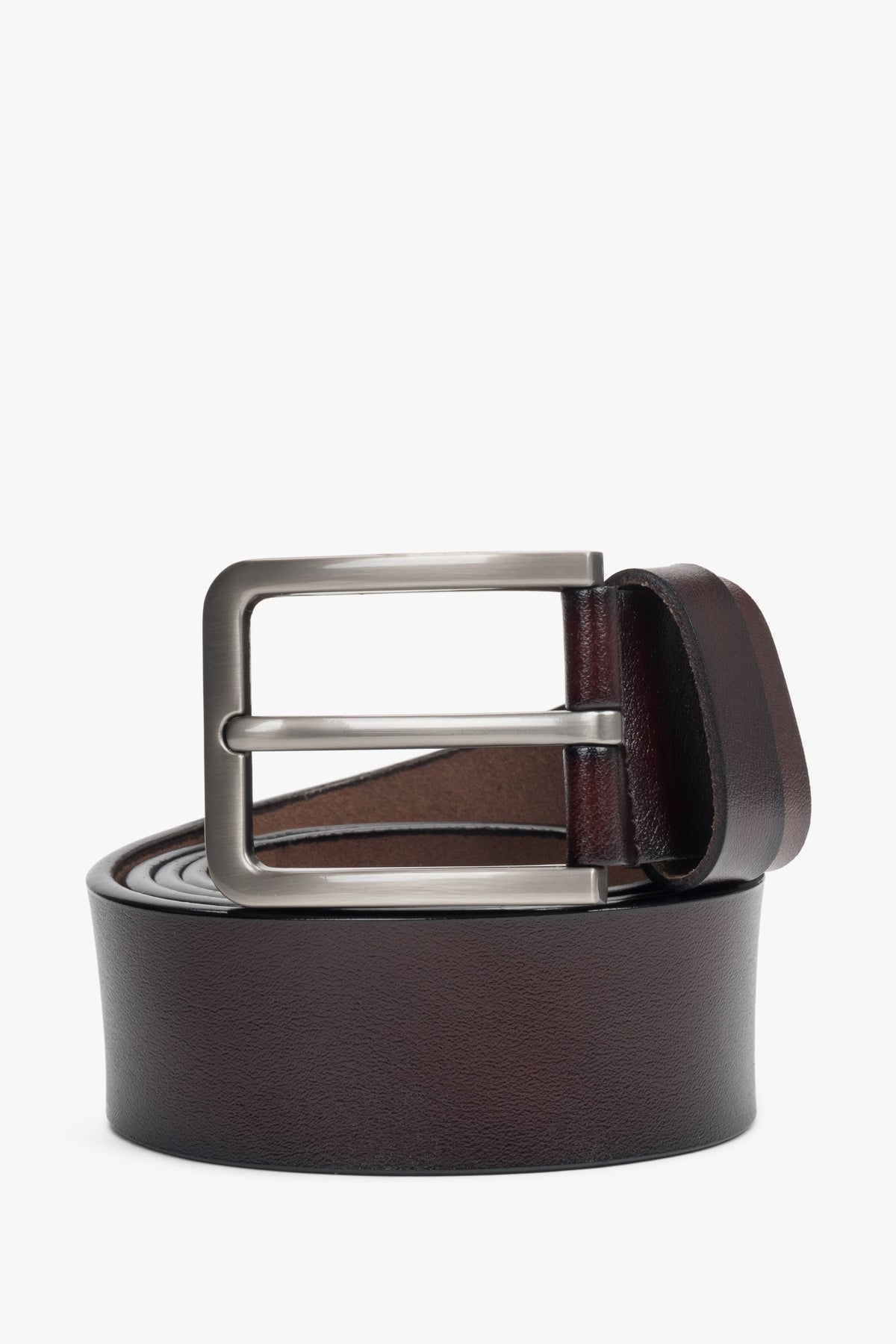 Men's Classic Dark Brown Belt made of Genuine Leather with a Silver Buckle Estro ER00117308.