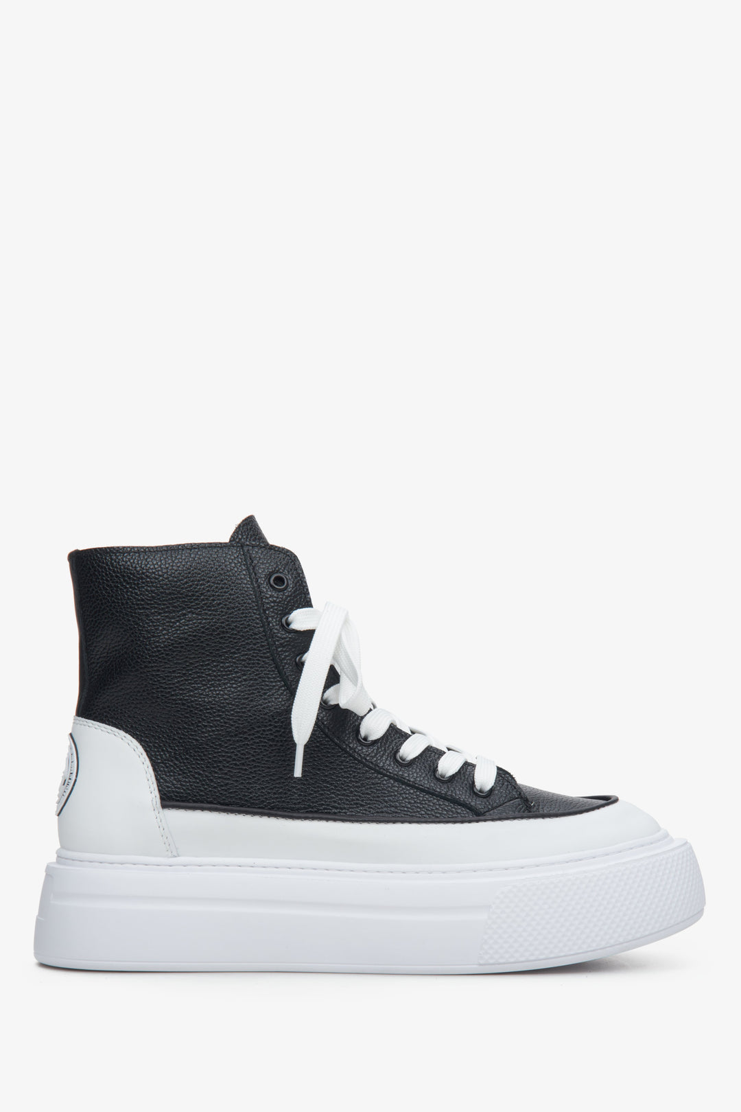 Women's White & Black High-top Sneakers made of Genuine Leather Estro ER00113551B.