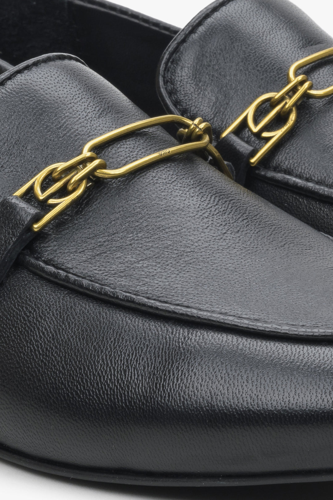 Women's black leather loafers Estro - a close-up on details.